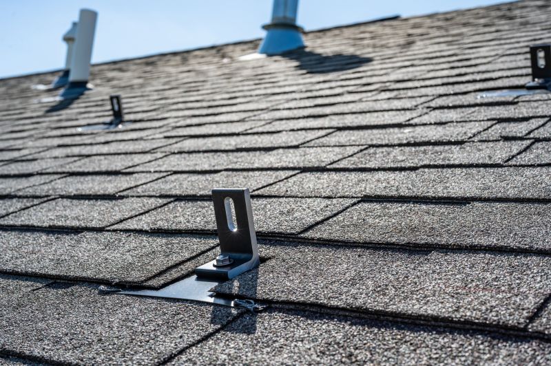 What To Expect During An Asphalt Shingle Roof Installation